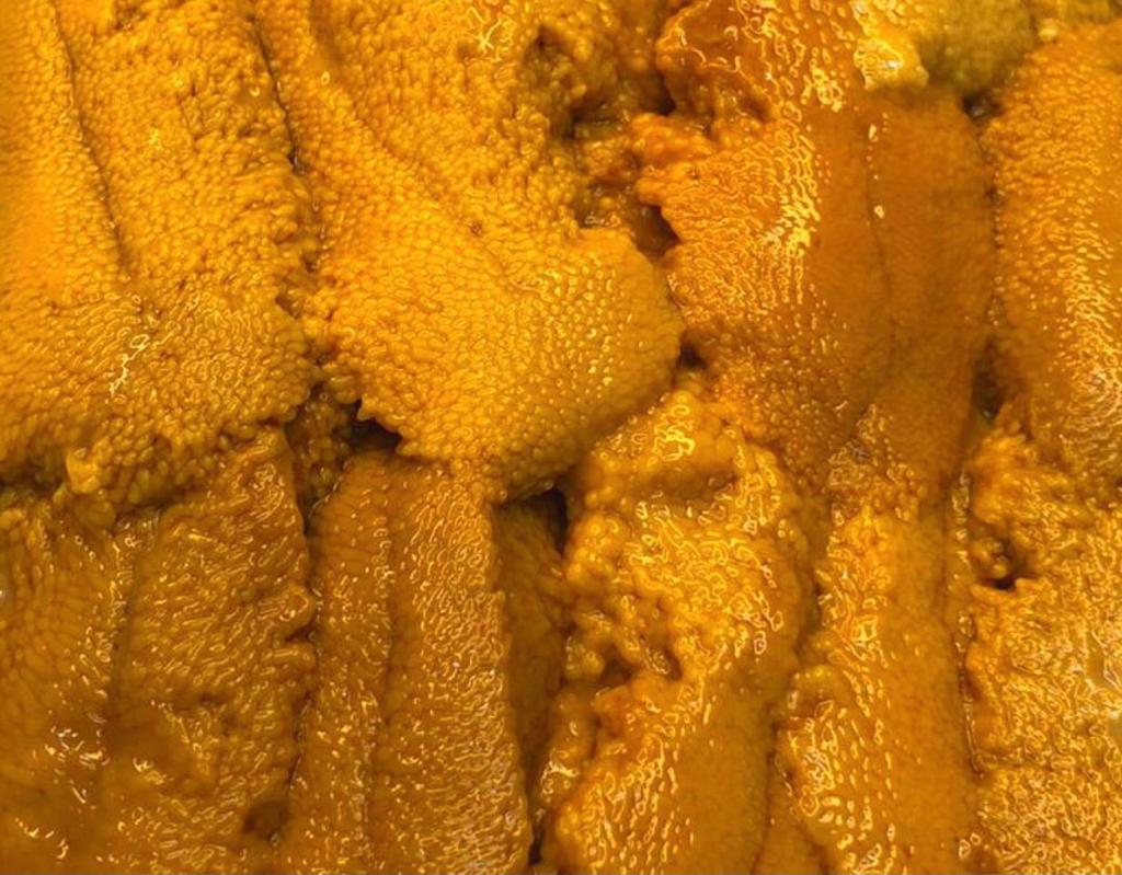 Ovas de ouriço (Uni), fresco, bandeja com 200 gramas