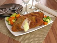 Filé de pescada branca recheado com queijo