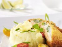 Filés de tilápia com batatas e nozes